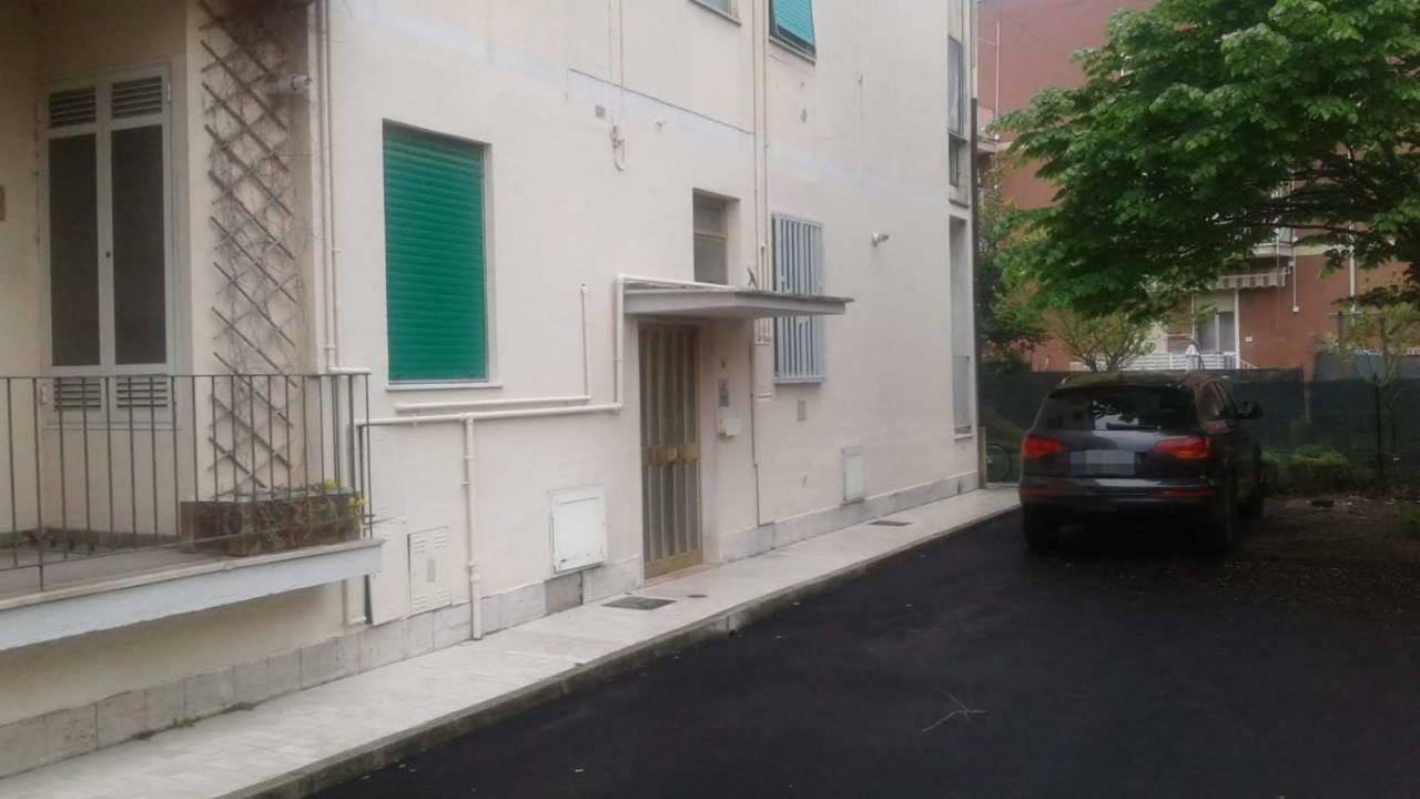 Casa Graziella Apartment Pescara Luaran gambar